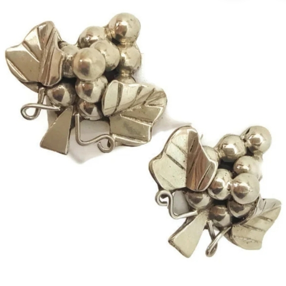 Vintage Silver Grape Cluster Earrings, Sterling Silver Mexico Taxco - Picture 1 of 6